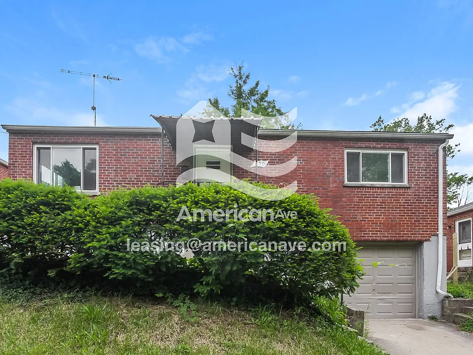 250 Ridgeway Rd
