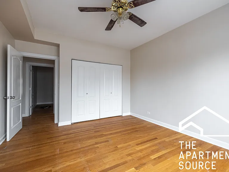 7462 N Greenview Ave #1 — Photo 7