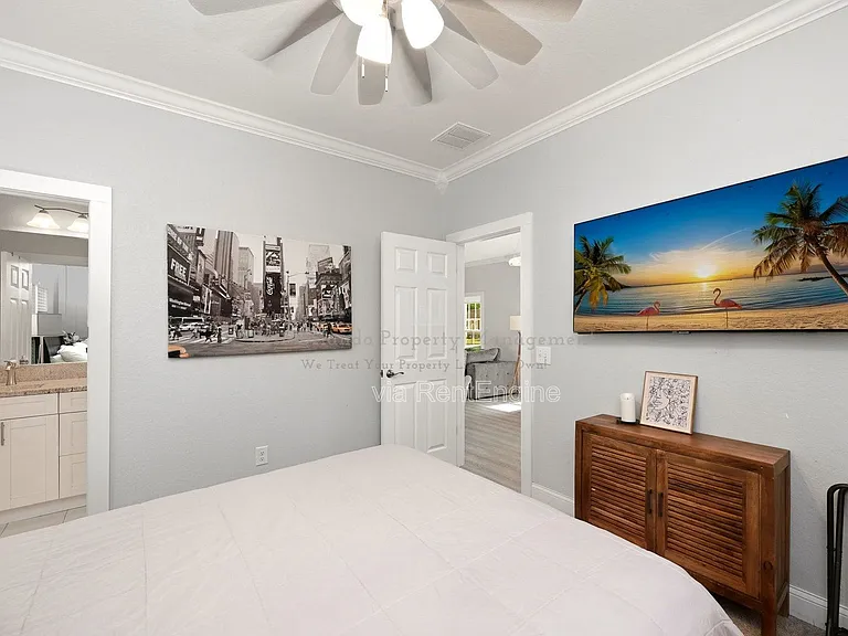 302 W Park St — Photo 21