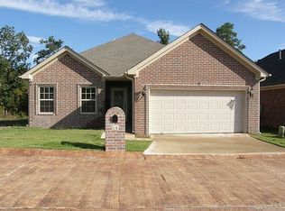 10 Pennsylvania Ct, Little Rock, AR 72223