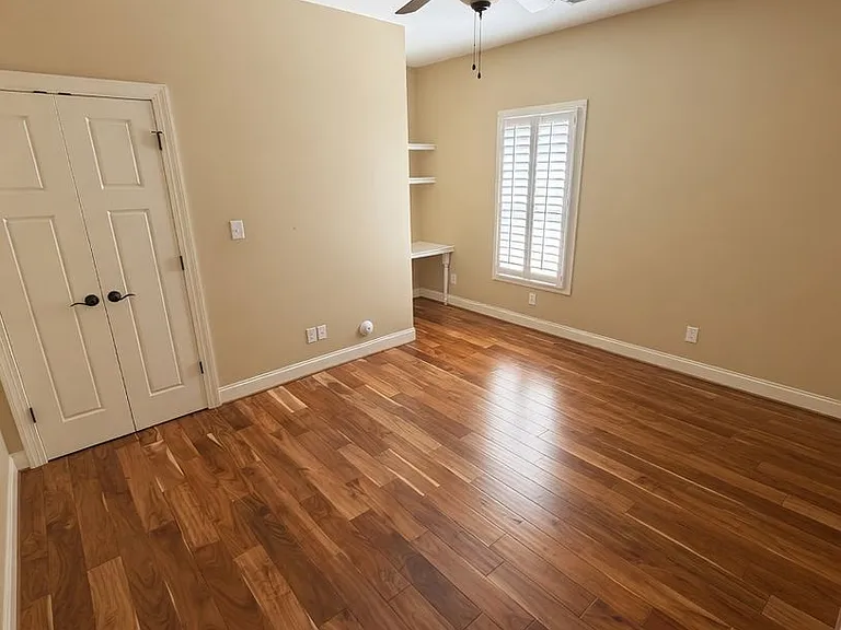 211 Meridian St — Photo 14