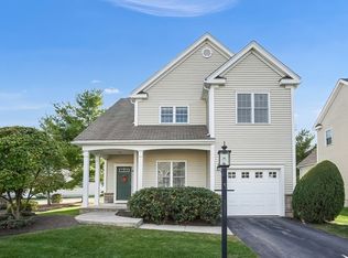 26 Daisy Ln UNIT 26, Raynham, MA 02767