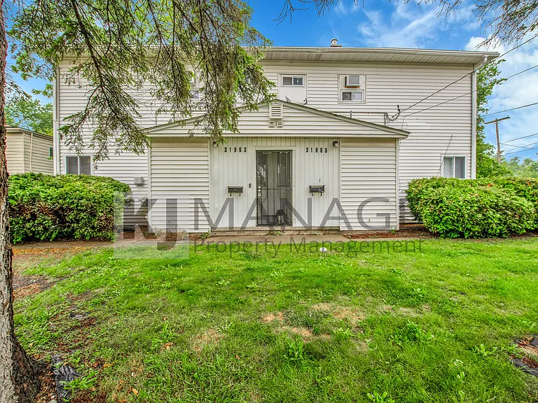 31863 Bay Ct — Photo 1