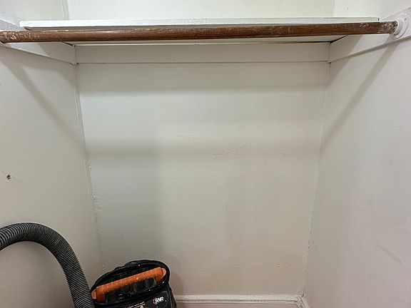 5th image of 182-30 Hillside Ave #2B