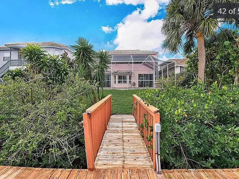 10621 Hatteras Dr — Photo 47