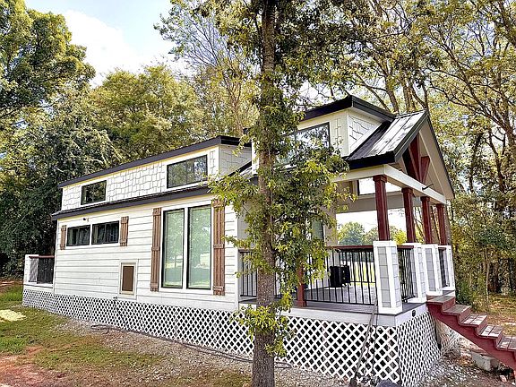 5th image of 3235 County Road 3365