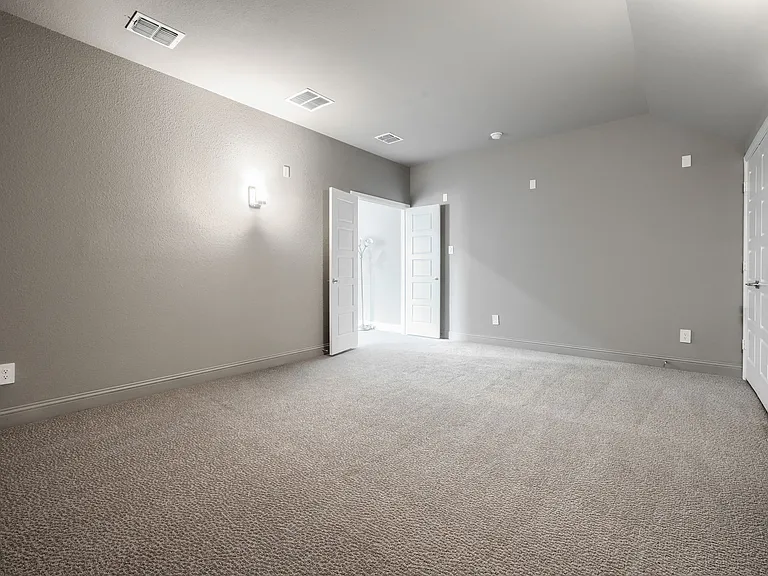 929 Newcastle Dr — Photo 26