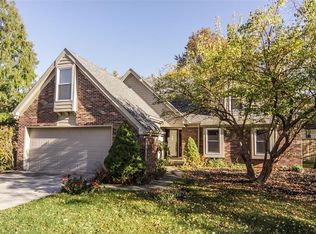 7529 Pinesprings Dr, Indianapolis, IN 46256