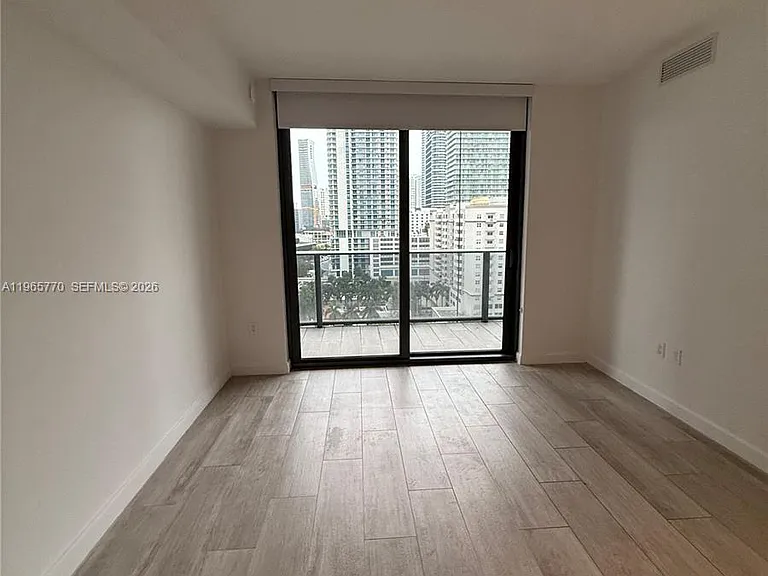 45 SW 9th St #1004 — Photo 3