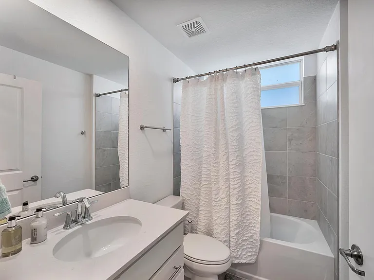 15255 Green Acres Ave #111 — Photo 20