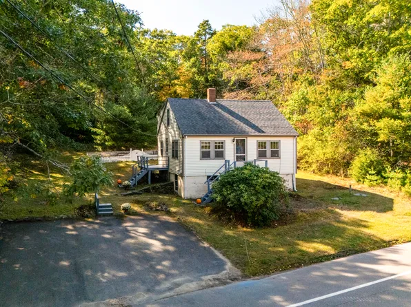 247 Ocean Point Road, Boothbay Harbor, ME 04538