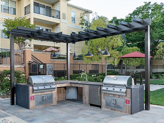 2nd image of 4518 Carlyle Ct #1714