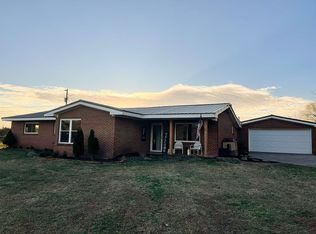 1950 County Road 700, Riceville, TN 37370