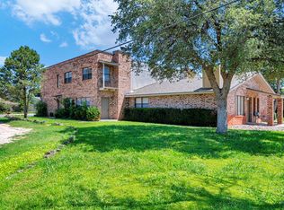 424 W Pecan Ave APT B, Midland, TX 79705