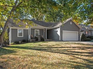 20031 W 219th St, Spring Hill, KS 66083