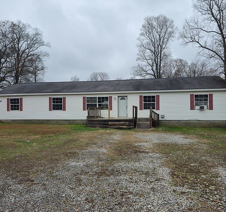 1st image of 838 Grimsley Poor Rd