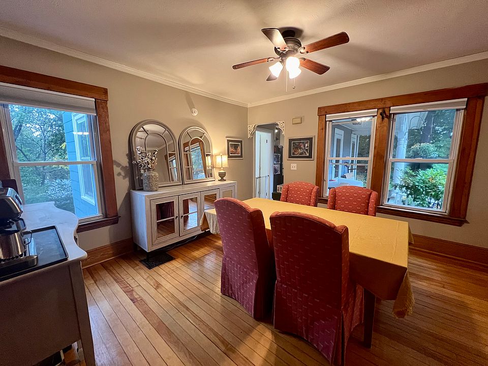 1st image of 2 Park St Unit 1