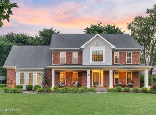 9801 Forestwood Dr, Jeffersontown, KY 40299