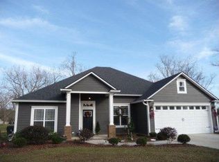 6070 Luke Rd, Ray City, GA 31645