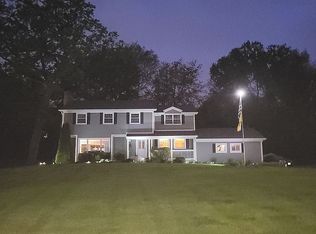 30 Ferndale Rd, Deer Park, IL 60010