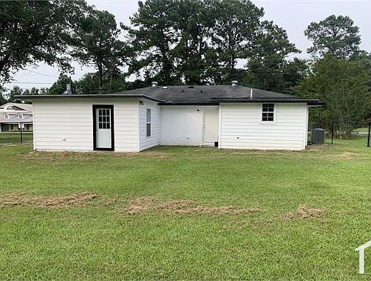 5th image of 3791 New Hope Rd
