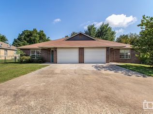 1105 Mallard Pl, Bentonville, AR 72712