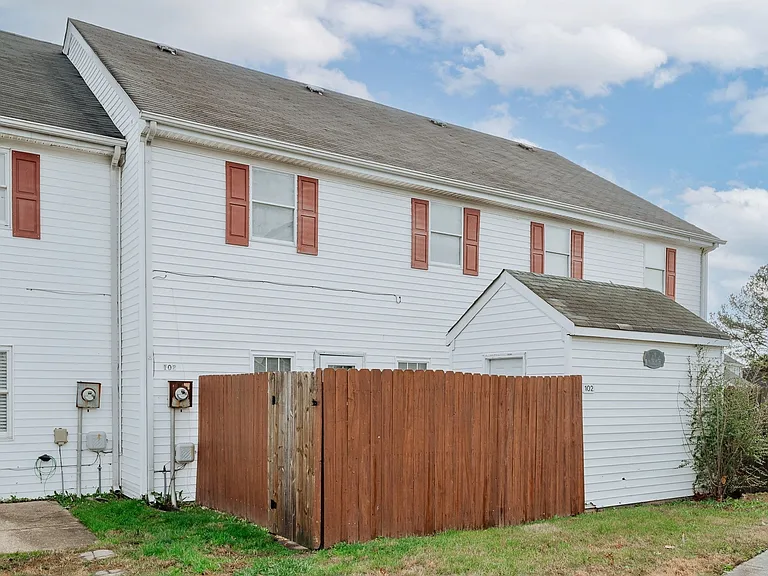 1404 Wendfield Dr #102 — Photo 7