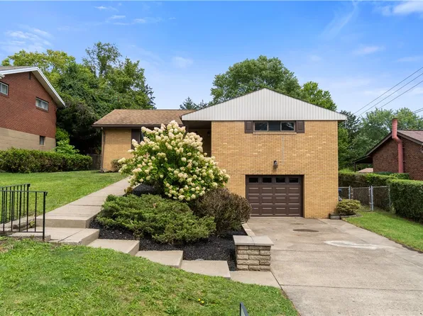 204 Clubside Dr, Coraopolis, PA 15108