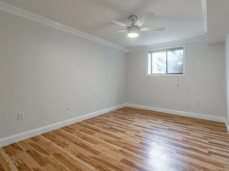 5410 Wellesley Ave #2 — Photo 18