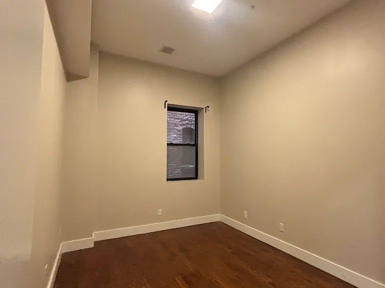 409 Ocean Ave #B — Photo 8