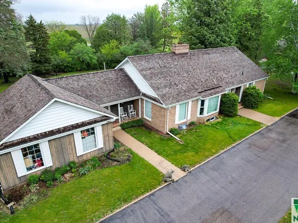 309 E Garfield St, Laurens, IA 50554