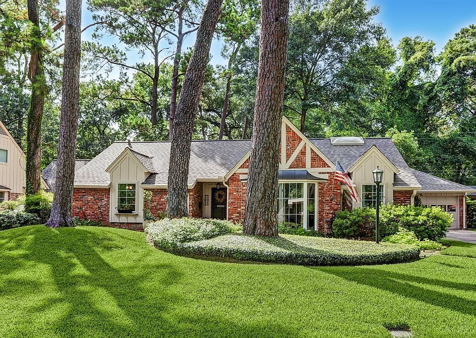 1st image of 1647 Imperial Crown Dr