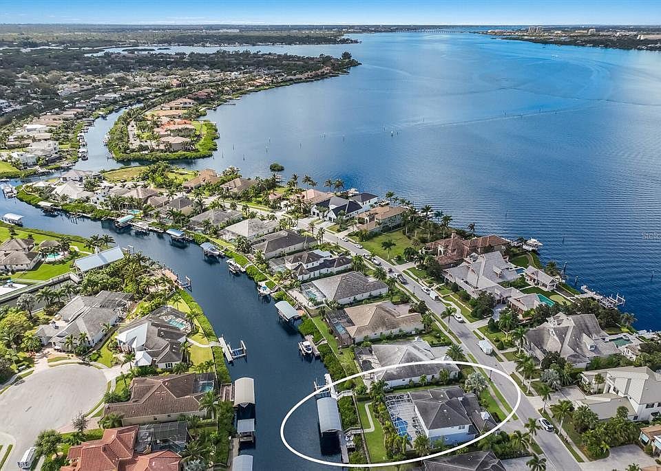 1st image of 657 Regatta Way