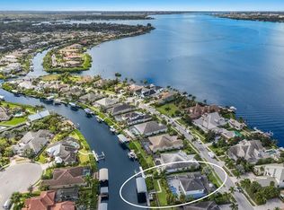 657 Regatta Way, Bradenton, FL 34208