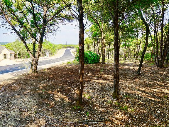 4th image of 6114 Valderrama Dr