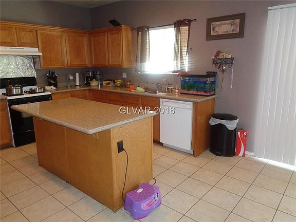 2nd image of 1519 Paradise Reef Ave