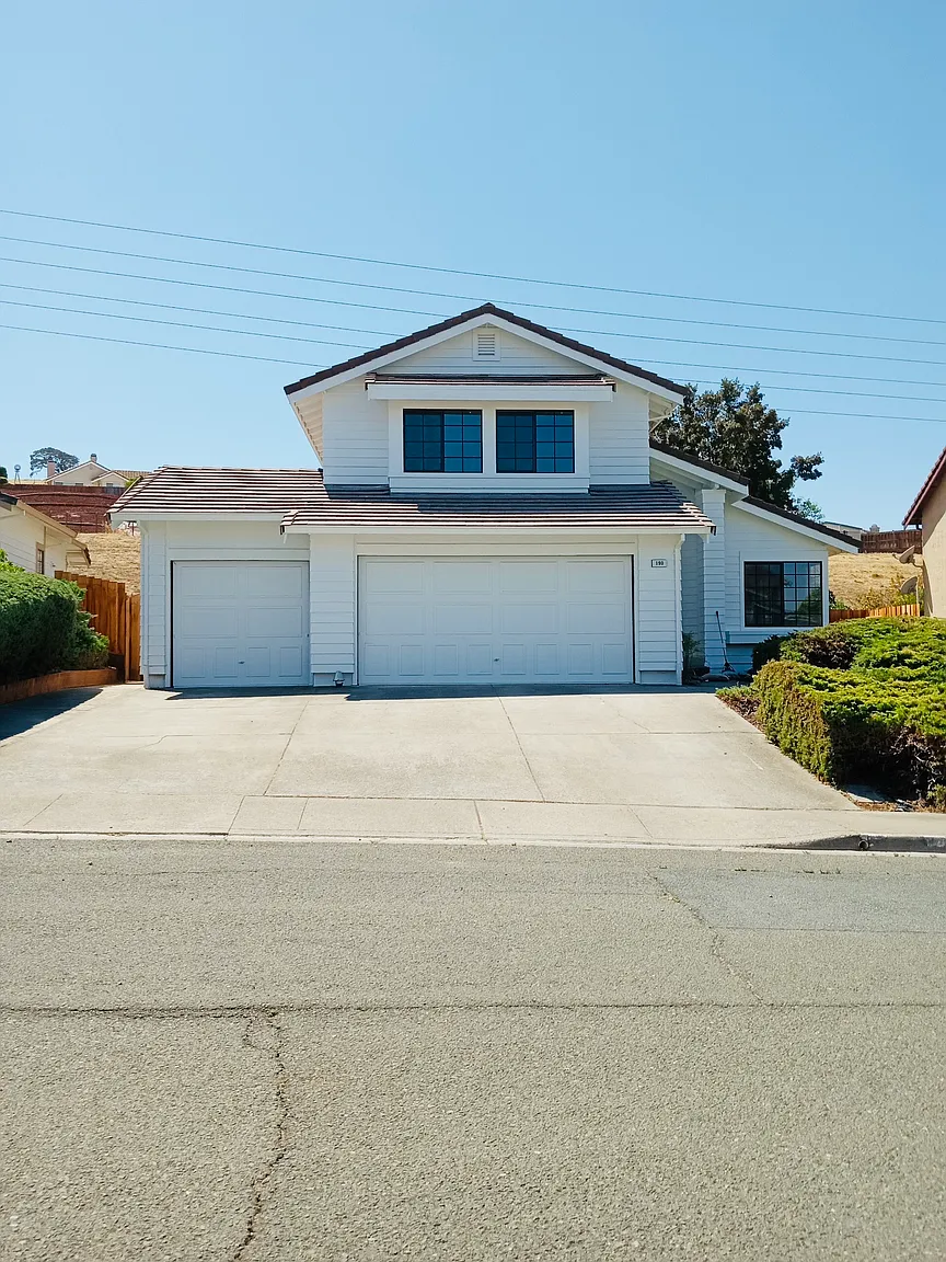 190 Agate Way photo 1