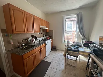 Rented by REALTY QUEST NEW YORK INC