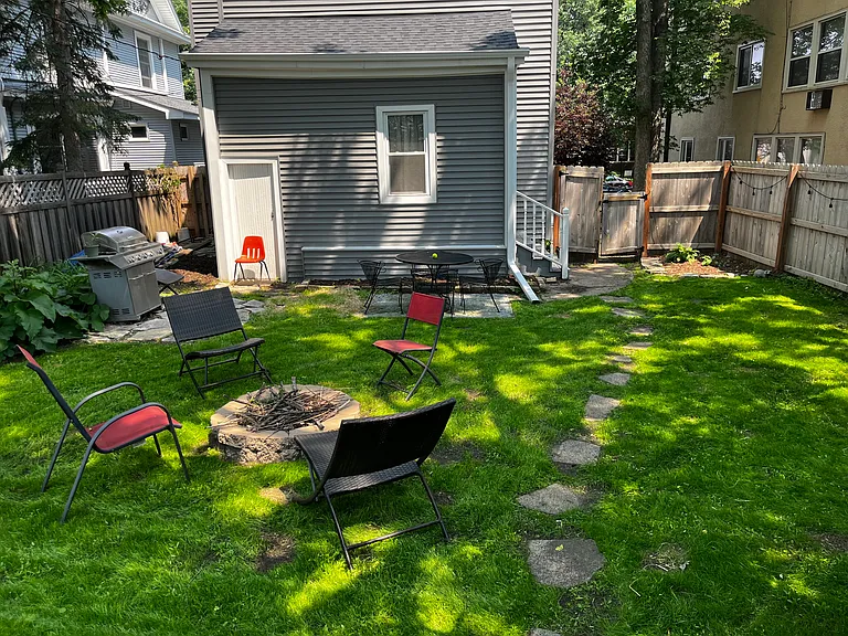 2540 Bryant Ave S #1 — Photo 13