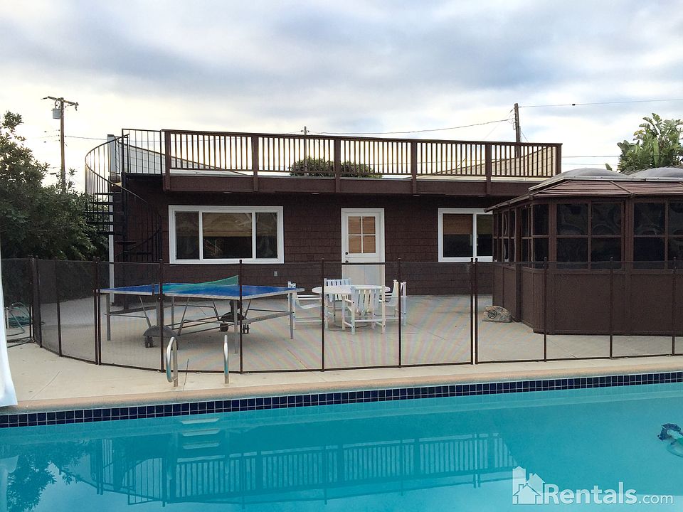 1st image of 2618 Willo Ln