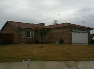 2335 Corte Medina, Delano, CA 93215