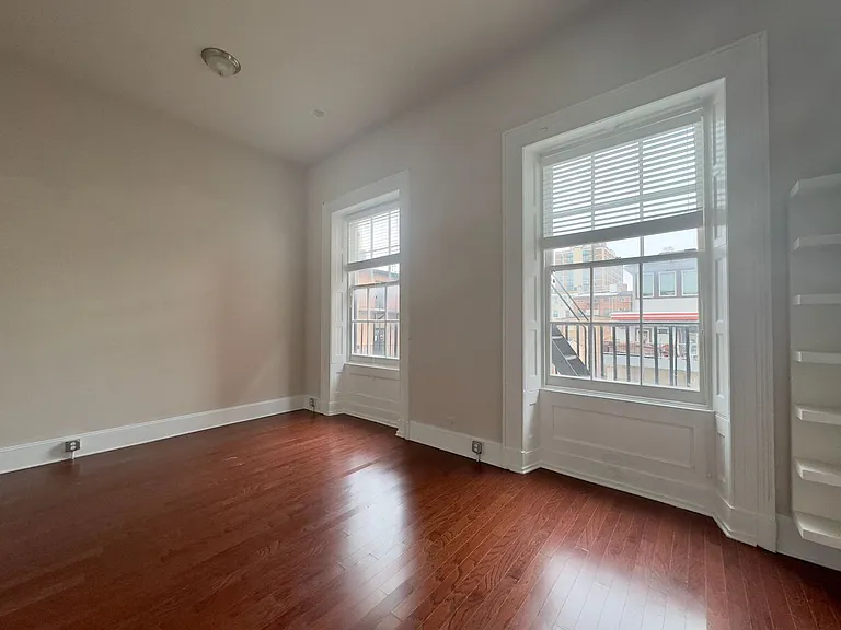 Apartment Units in Mt Vernon, Baltimore, MD! — Photo 21