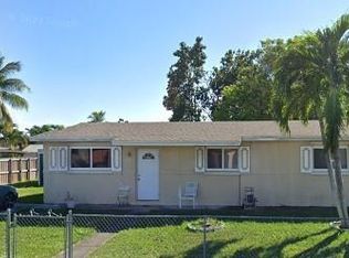 11720 SW 180th St, Miami, FL 33177