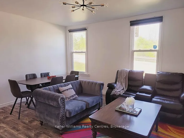 726 Berford St — Photo 7