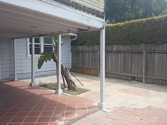 2nd image of 1132 Waldron Ave #A
