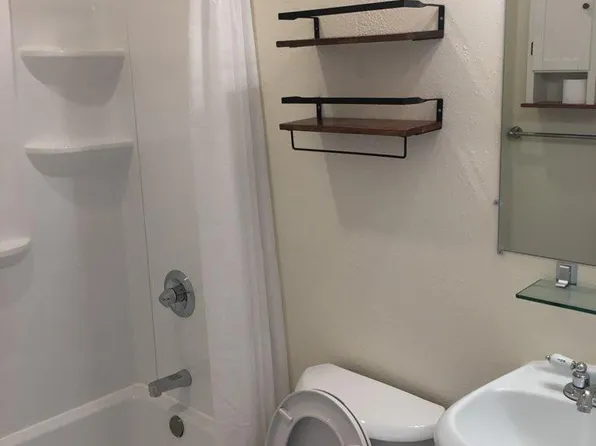 3133 38th Ave #1, Oakland, CA 94619