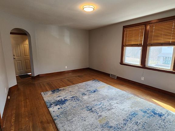 4th image of 5220 Winton Ridge Ln