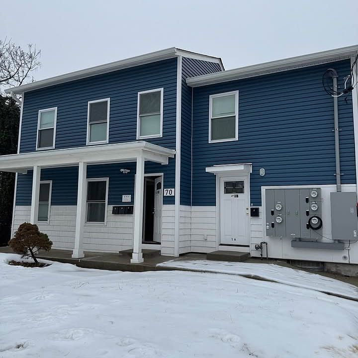 1st image of 70 Grove St #1A