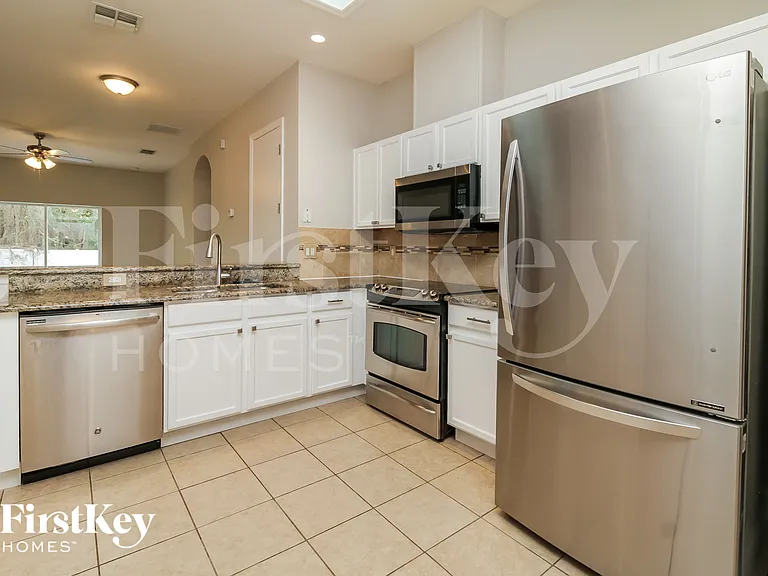 1466 Ashdown Ct — Photo 6