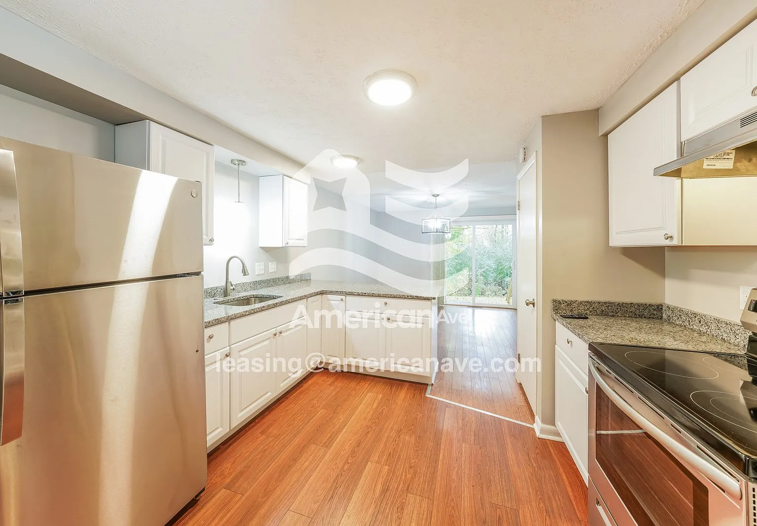 3 bed, 2.5 bath, 1728 sqft, $2,097 — Photo 4